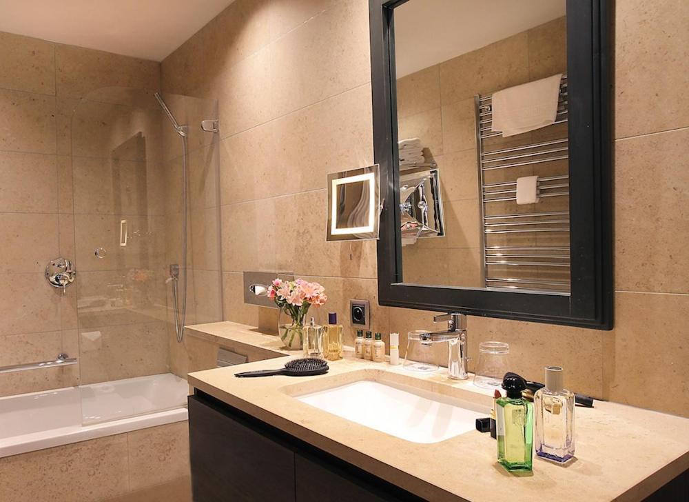 Residence Hoteliere 4 Etoiles Les Mas Du Grand Vallon 穆然 外观 照片