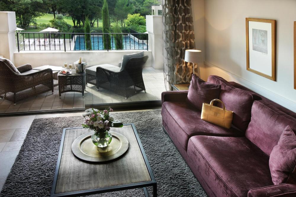 Residence Hoteliere 4 Etoiles Les Mas Du Grand Vallon 穆然 外观 照片