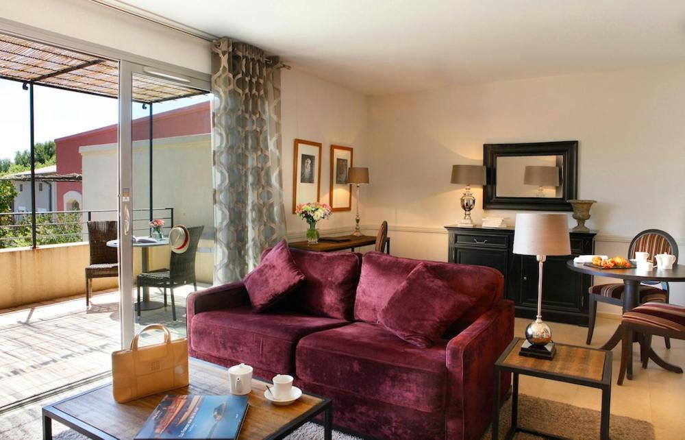 Residence Hoteliere 4 Etoiles Les Mas Du Grand Vallon 穆然 外观 照片