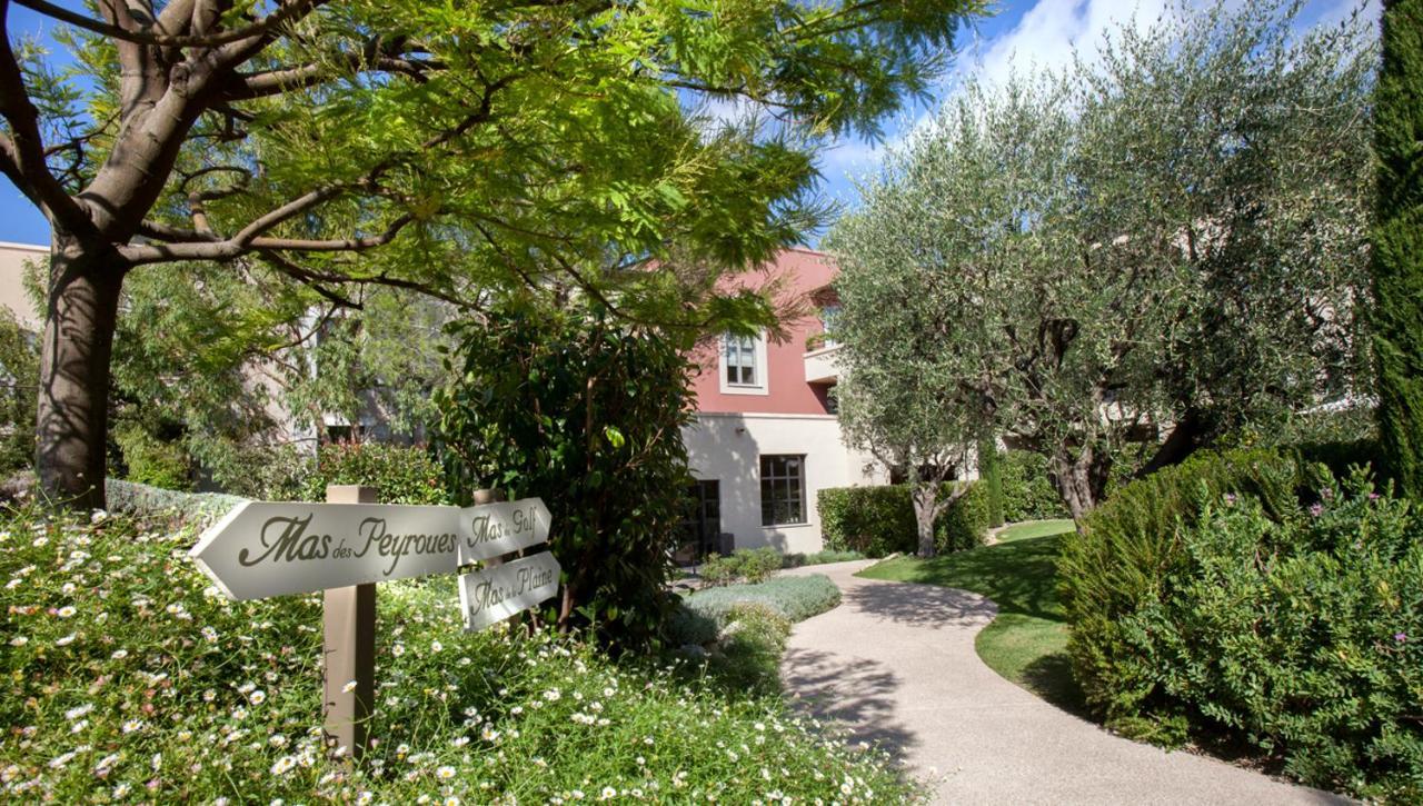 Residence Hoteliere 4 Etoiles Les Mas Du Grand Vallon 穆然 外观 照片