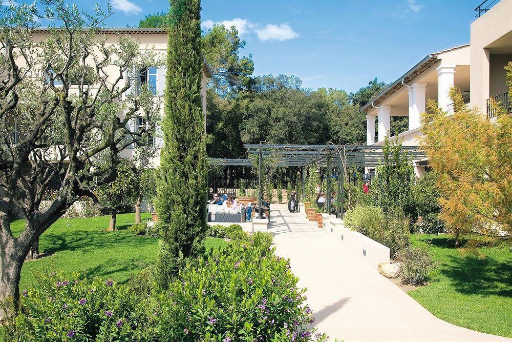 Residence Hoteliere 4 Etoiles Les Mas Du Grand Vallon 穆然 外观 照片