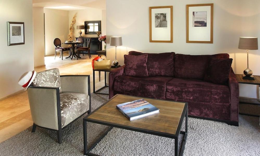 Residence Hoteliere 4 Etoiles Les Mas Du Grand Vallon 穆然 外观 照片