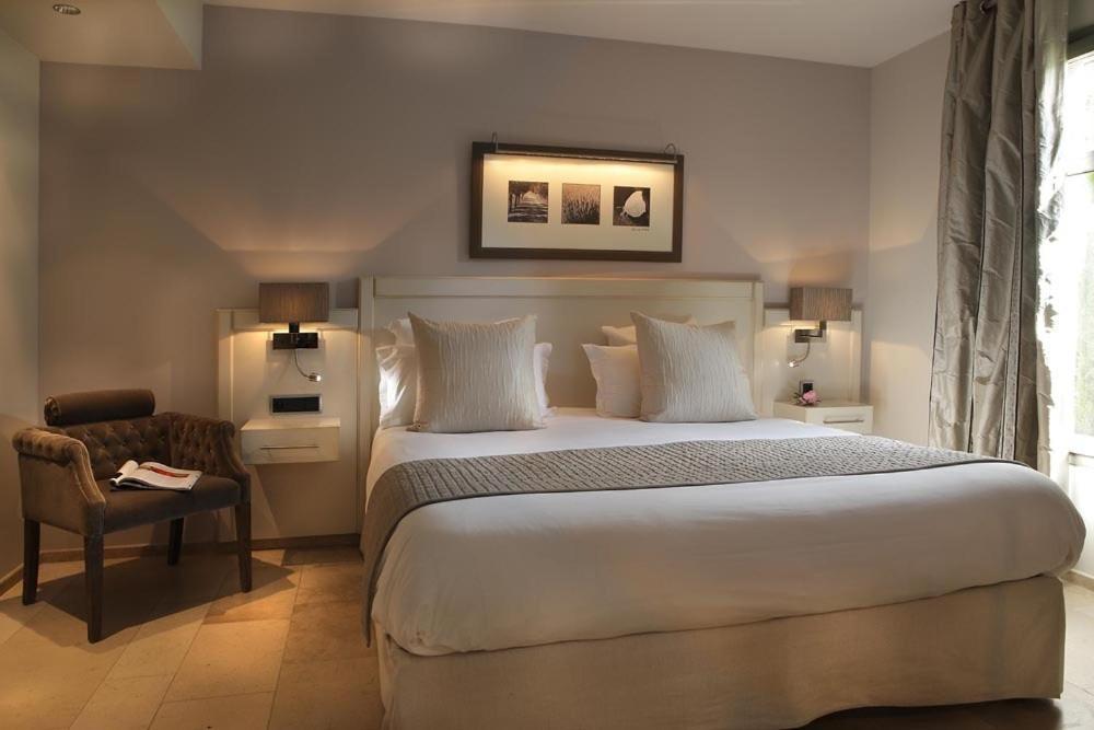 Residence Hoteliere 4 Etoiles Les Mas Du Grand Vallon 穆然 外观 照片