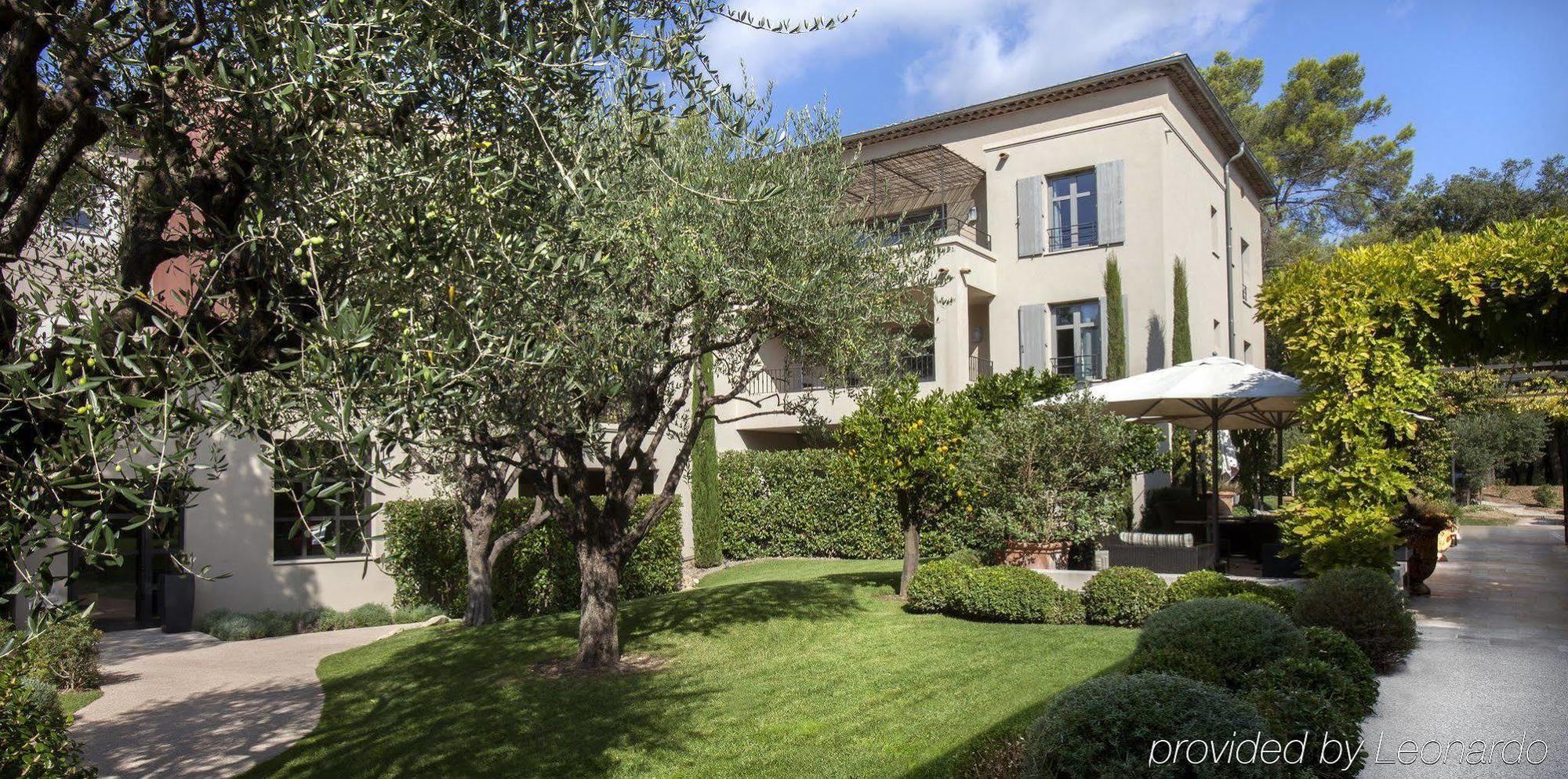 Residence Hoteliere 4 Etoiles Les Mas Du Grand Vallon 穆然 外观 照片