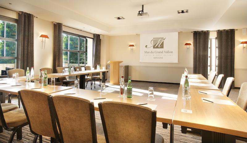 Residence Hoteliere 4 Etoiles Les Mas Du Grand Vallon 穆然 外观 照片